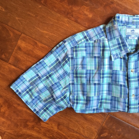 Southern Tide Short sleeve button up - Picture 3 of 4